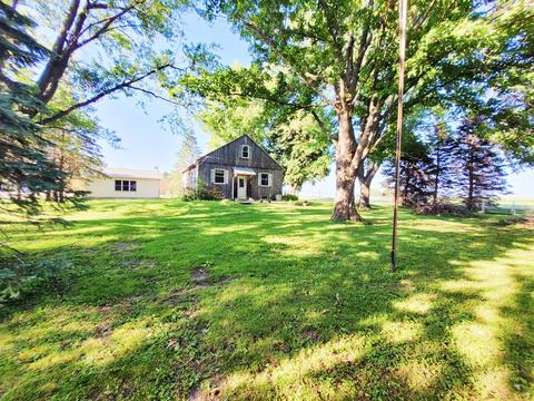 11393 Ward Rd, Morrison, IL 61270 photo 3