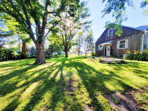 11393 Ward Rd, Morrison, IL 61270 photo 2