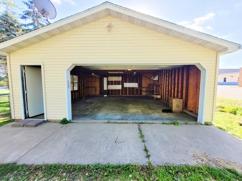 11393 Ward Rd, Morrison, IL 61270 photo 5