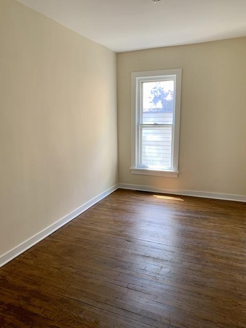 304 Dwight St, Elgin, IL 60120 photo 9