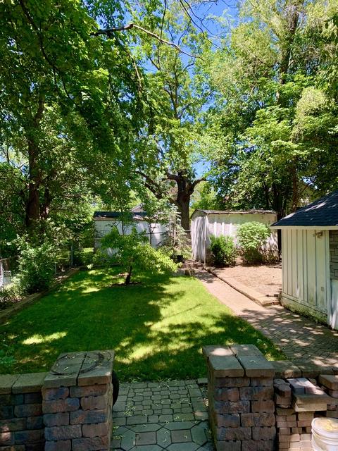 304 Dwight St, Elgin, IL 60120 photo 3