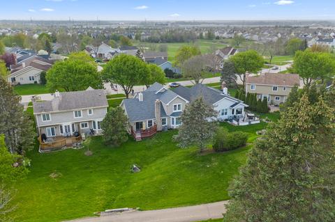 679 Rose Ln, Bartlett, IL 60103 photo 36