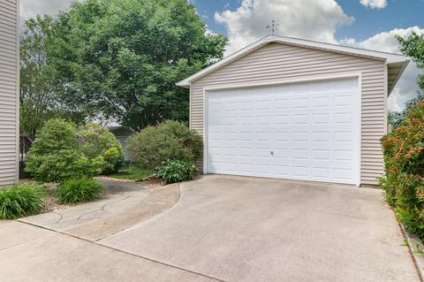 1613 Brougham St, Normal, IL 61761 photo 3