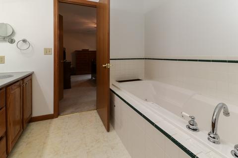 1613 Brougham St, Normal, IL 61761 photo 29
