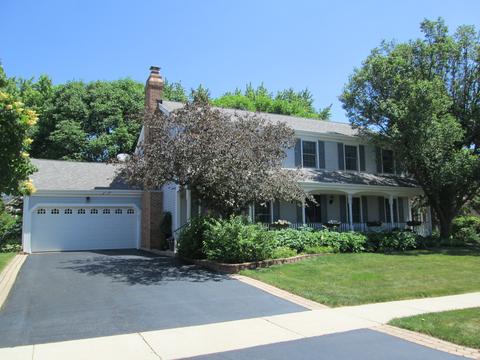 565 Longfellow Dr, Wheaton, IL 60189 photo 1