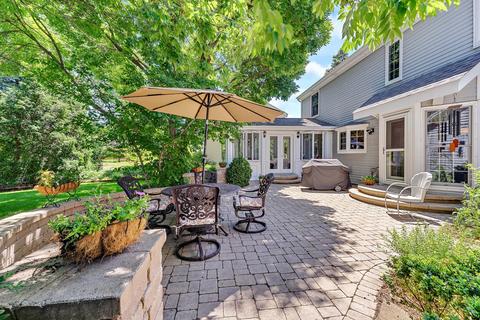 565 Longfellow Dr, Wheaton, IL 60189 photo 20