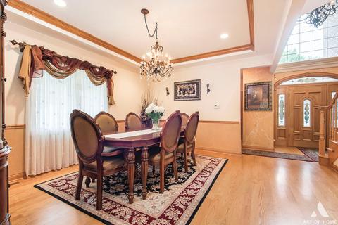 7322 W 72nd St, Bridgeview, IL 60455 photo 6