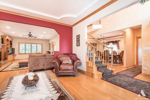 7322 W 72nd St, Bridgeview, IL 60455 photo 7