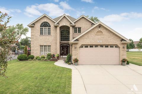 7322 W 72nd St, Bridgeview, IL 60455 photo 1