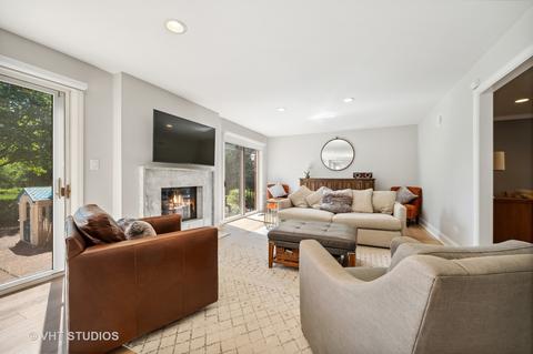 1475 E Course Dr, Riverwoods, IL 60015 photo 9