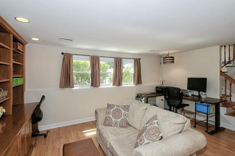 816 Concord Ln, Hoffman Estates, IL 60192 photo 21