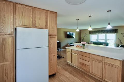 816 Concord Ln, Hoffman Estates, IL 60192 photo 10