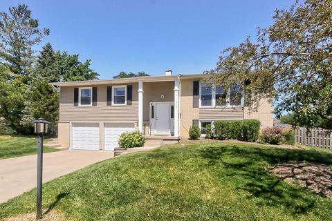 816 Concord Ln, Hoffman Estates, IL 60192 photo 1