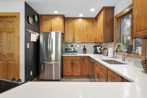 860 May Dr, Morris, IL 60450 photo 8