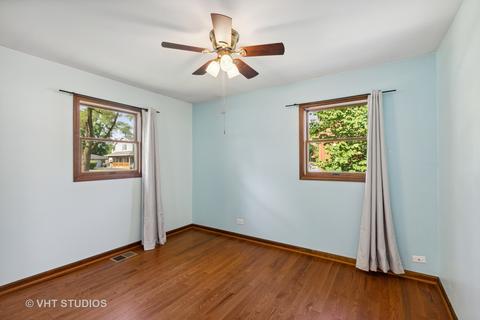 2408 South St, Rolling Meadows, IL 60008 photo 11