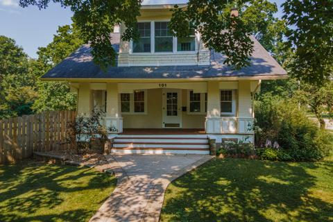101 S Grove St, Normal, IL 61761 photo 2