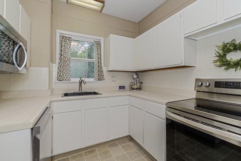 101 S Grove St, Normal, IL 61761 photo 11