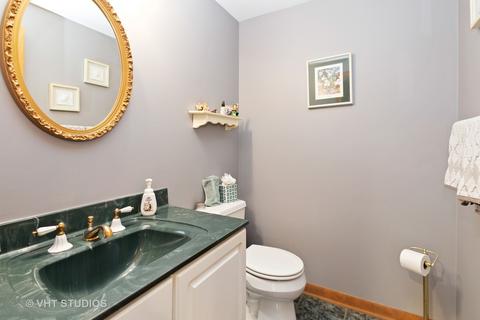 106 E Cayuga Ave, Elmhurst, IL 60126 photo 16