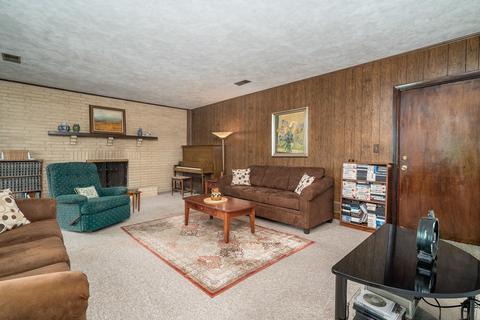 1812 Lisbon Rd, Morris, IL 60450 photo 10