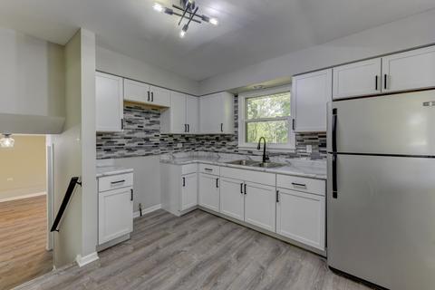 22737 Lahon Rd, Steger, IL 60475 photo 8