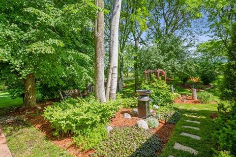 227 Pilgrims Path, Gurnee, IL 60031 photo 7