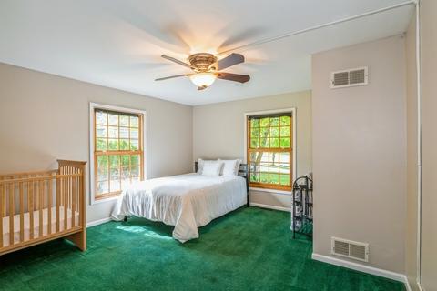 227 Pilgrims Path, Gurnee, IL 60031 photo 16