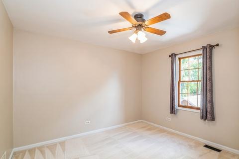 227 Pilgrims Path, Gurnee, IL 60031 photo 24