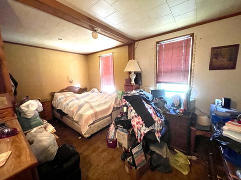 227 E Iowa St, Spring Valley, IL 61362 photo 9