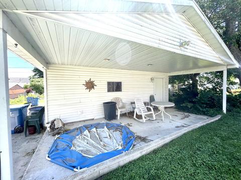 227 E Iowa St, Spring Valley, IL 61362 photo 18