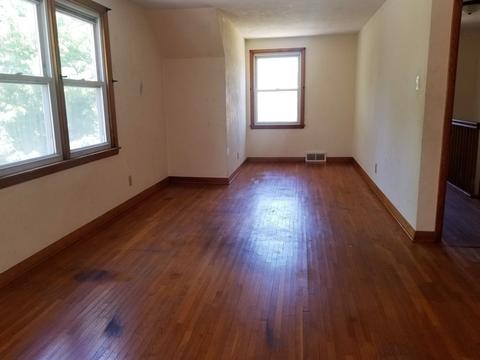 357 Rolfe Rd, Dekalb, IL 60115 photo 12