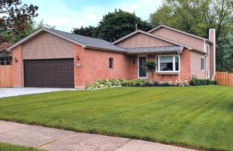105 N Marion Ave, Bartlett, IL 60103 photo 1