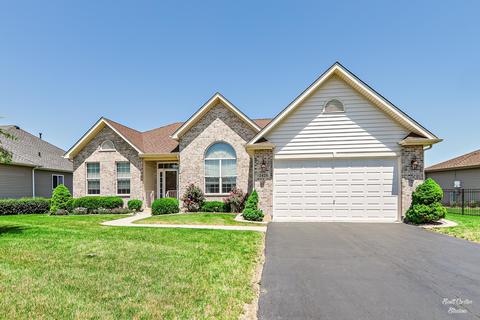 2426 Eisenhower Blvd, Mchenry, IL 60051 photo 2