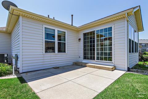 2426 Eisenhower Blvd, Mchenry, IL 60051 photo 27