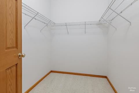 2426 Eisenhower Blvd, Mchenry, IL 60051 photo 18