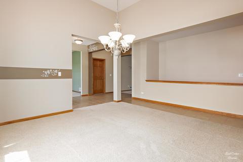 2426 Eisenhower Blvd, Mchenry, IL 60051 photo 7