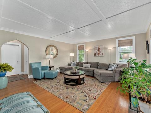 130 E Maple St, Lombard, IL 60148 photo 4