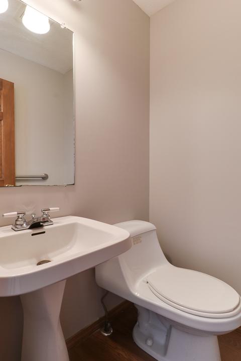 1310 Henry St, Normal, IL 61761 photo 13