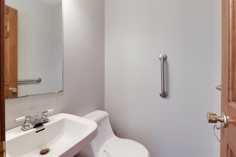 1310 Henry St, Normal, IL 61761 photo 12