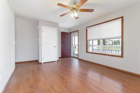 1310 Henry St, Normal, IL 61761 photo 4