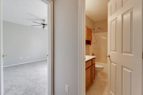 1310 Henry St, Normal, IL 61761 photo 17