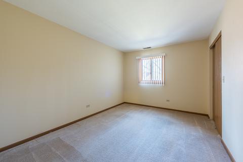 940 Jefferson Ave #C, Elgin, IL 60120 photo 12
