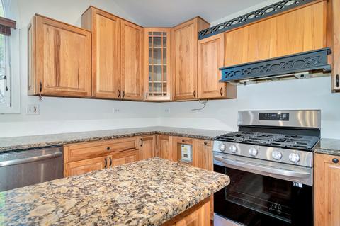 460 Harvard Ln, Bartlett, IL 60103 photo 9