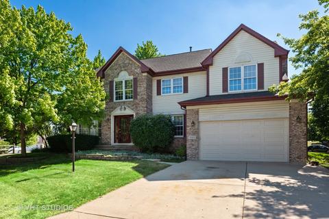 1590 Della Dr, Hoffman Estates, IL 60169 photo 1