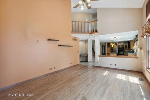 1590 Della Dr, Hoffman Estates, IL 60169 photo 8