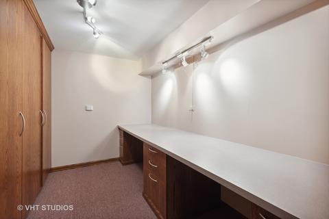 1590 Della Dr, Hoffman Estates, IL 60169 photo 27