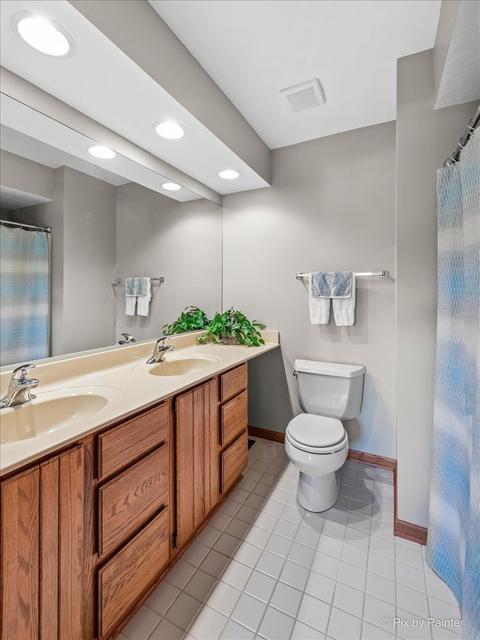 809 Shell Ct, Schaumburg, IL 60193 photo 26