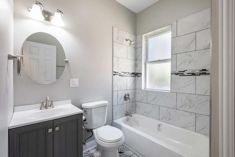 609 E 87th Pl, Chicago, IL 60619 photo 10