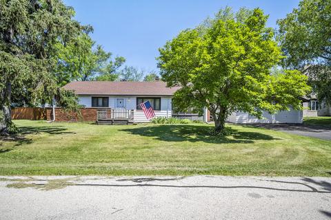 724 69th St, Willowbrook, IL 60527 photo 2
