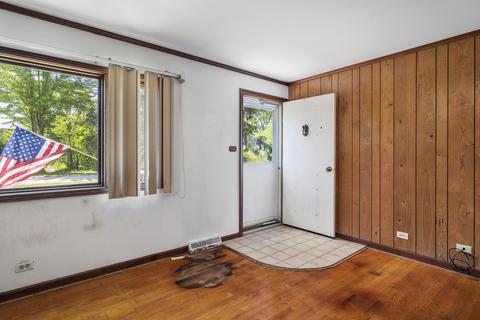 724 69th St, Willowbrook, IL 60527 photo 9
