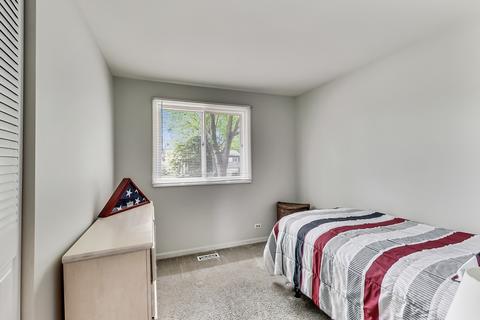 1051 Windsor Dr, Wheaton, IL 60189 photo 27